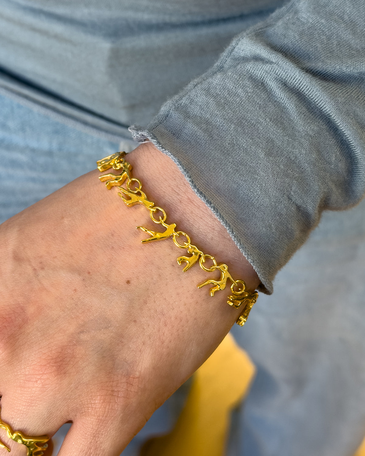 Dance Armband