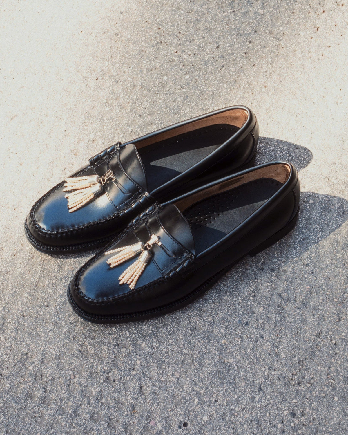 pearl tassel penny pins being on penny loafer