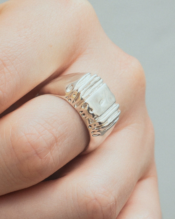 Daydream Ring