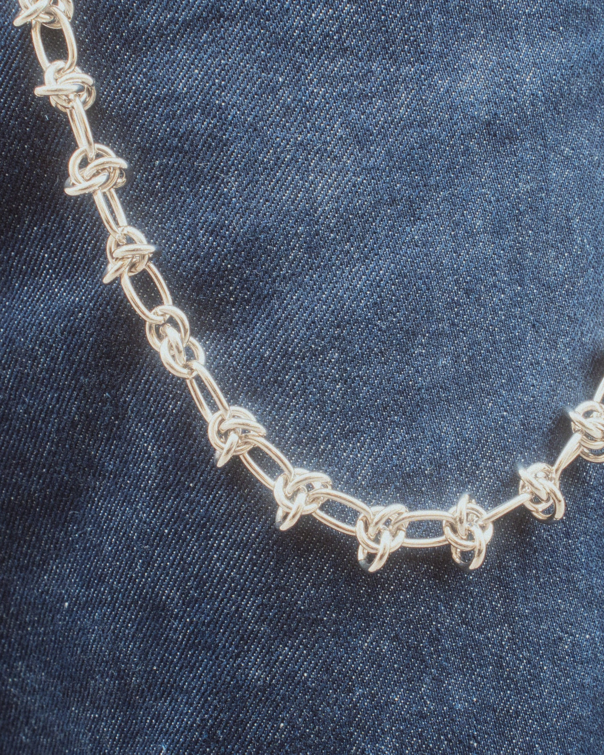 close up of knot wallet chain