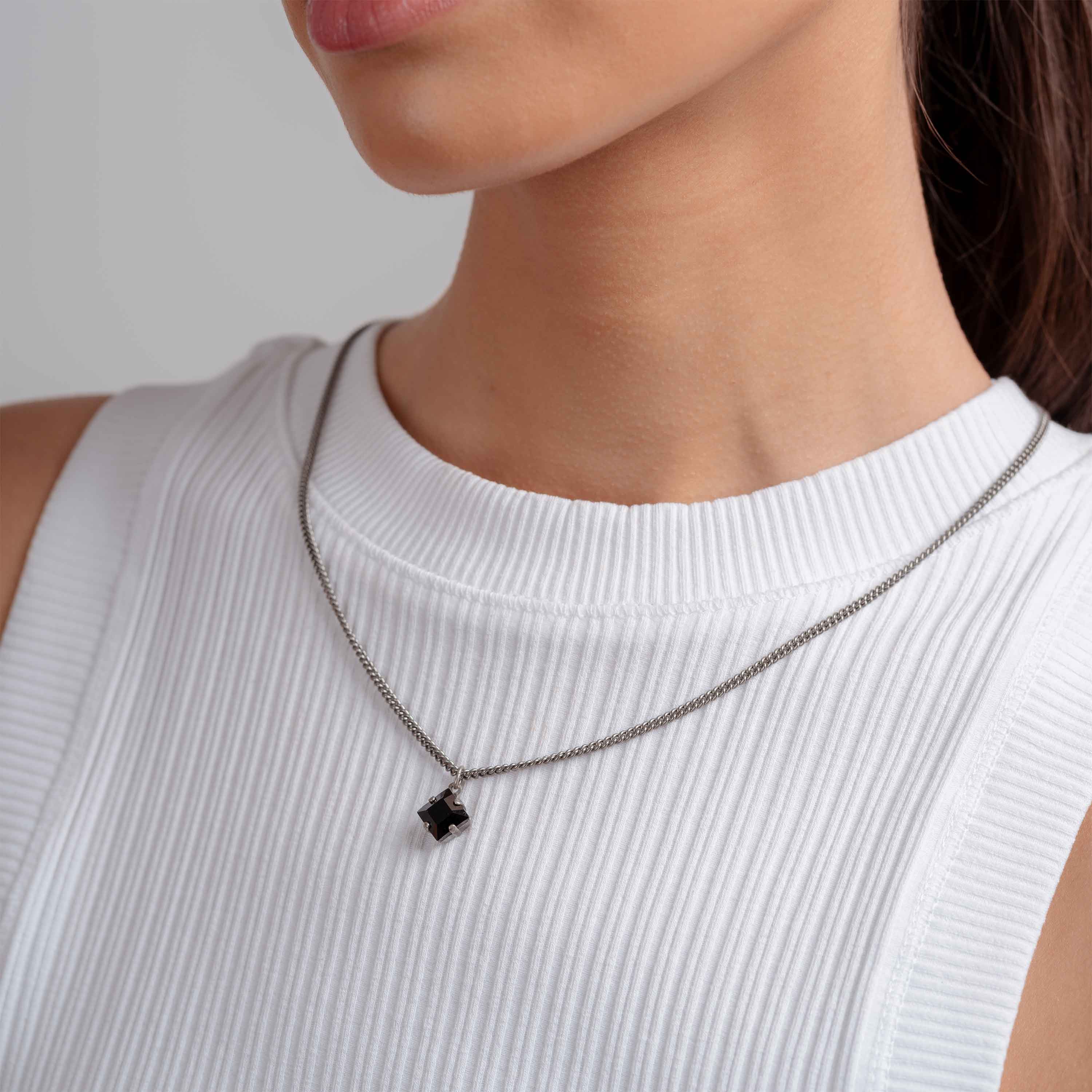 Yin Necklace